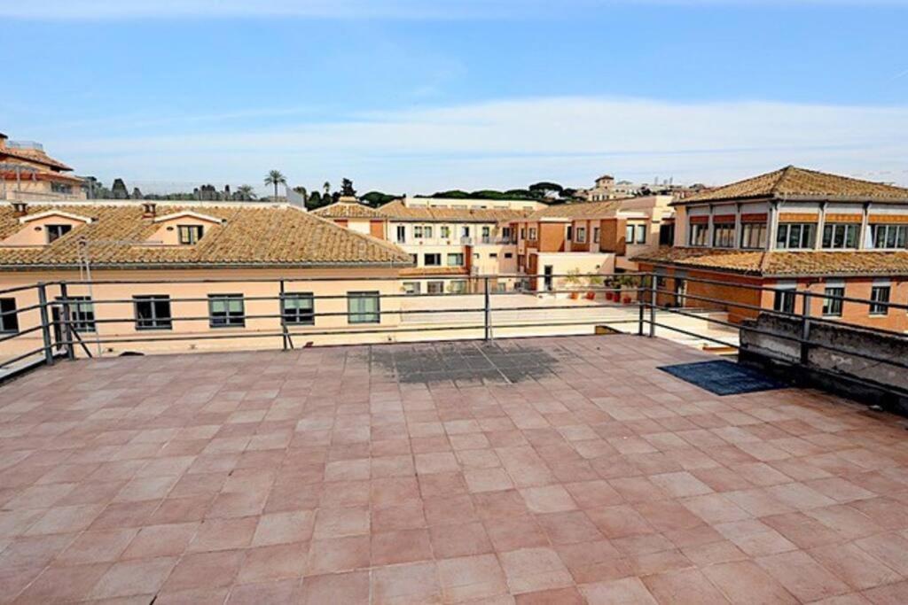 Attico Loft & Rooftop Colosseo Roma Exterior foto